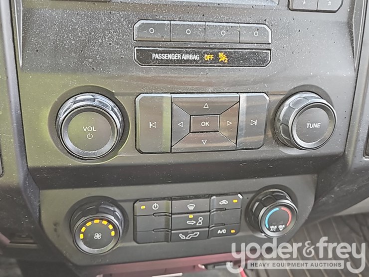 2016-ford-f150-image-29