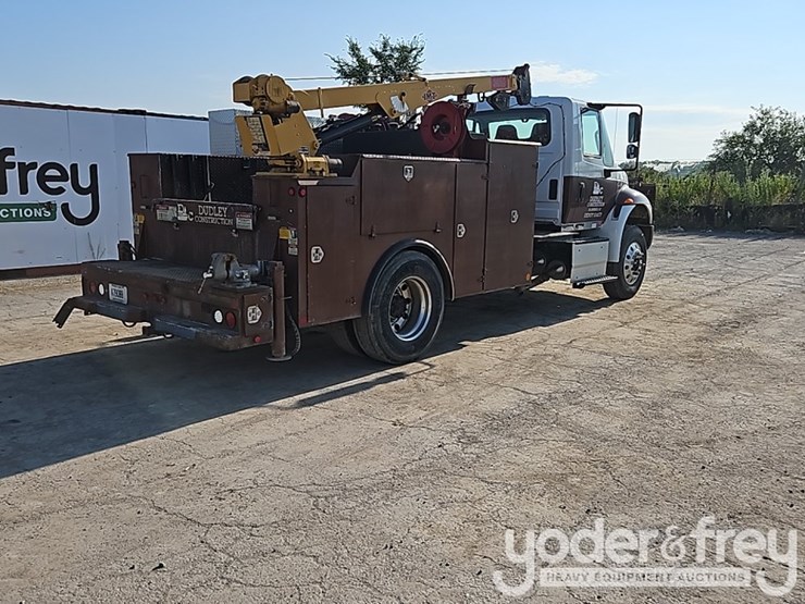 2016-international-durastar-4300-image-4
