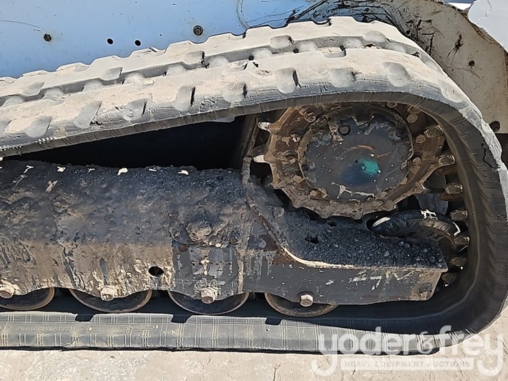 2017-bobcat-t590-image-18