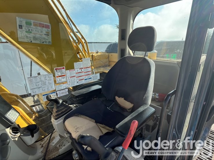 2021-kobelco-sk210-image-26