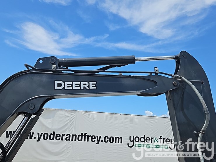 2023-deere-35g-image-16