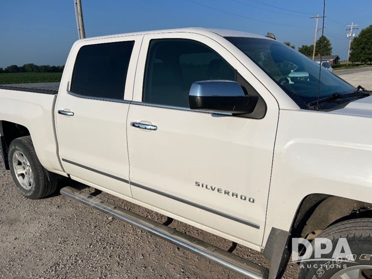 2014-chevrolet-1500-image-28