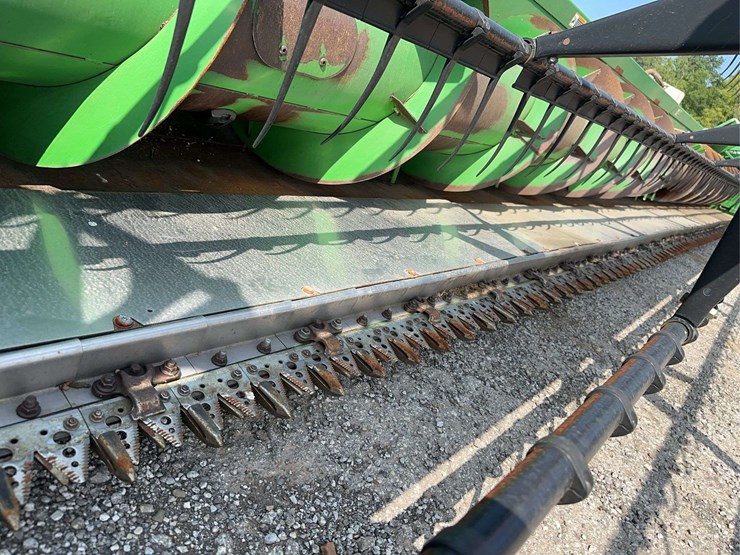 2013-john-deere-635f-image-29
