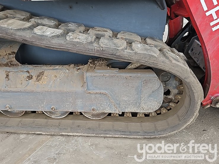 2021-takeuchi-tl8r2-image-10