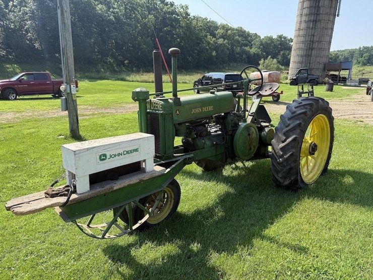 john-deere-a-image-1
