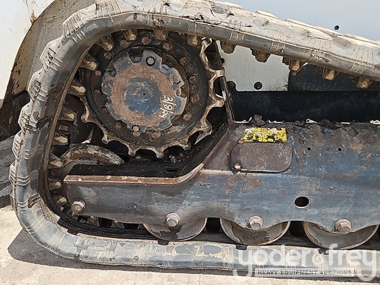 2018-bobcat-t590-image-9