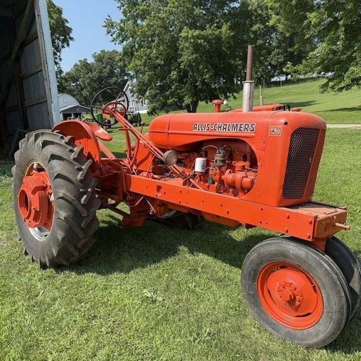 Allis Chalmers WD Tractor