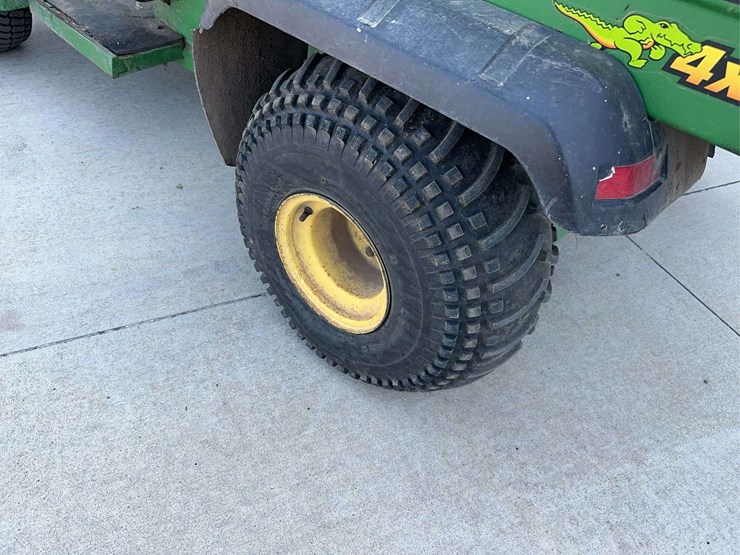 john-deere-gator-image-5