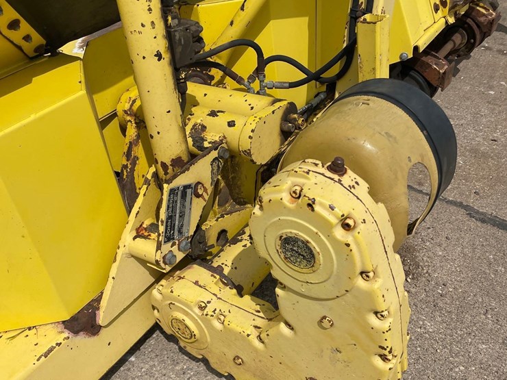 john-deere-688-image-24