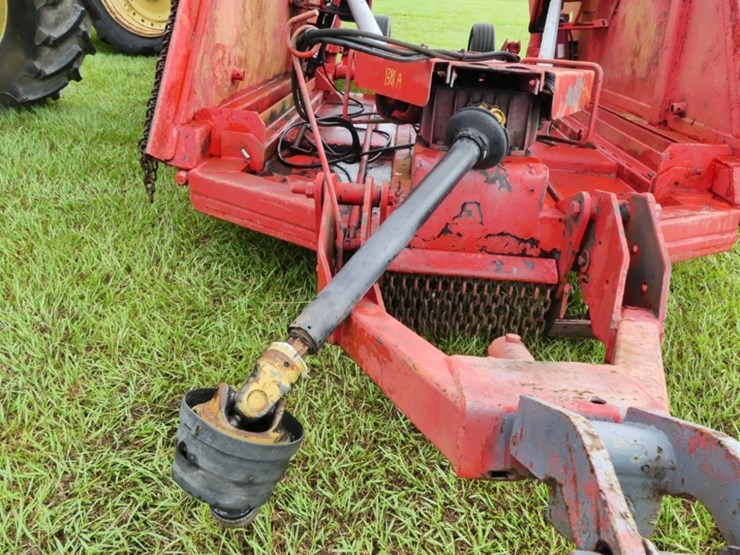 bush-hog-2820-image-12