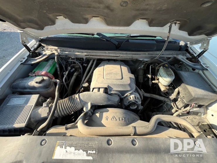 2009-gmc-3500-image-60