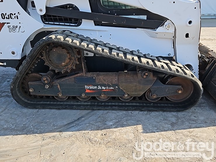 2022-bobcat-t870-image-8