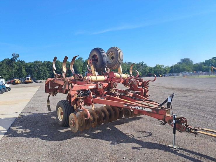 krauss-4500-15-shank-chisel-plow-image-2