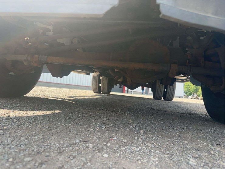 2016-ford-f350-image-29