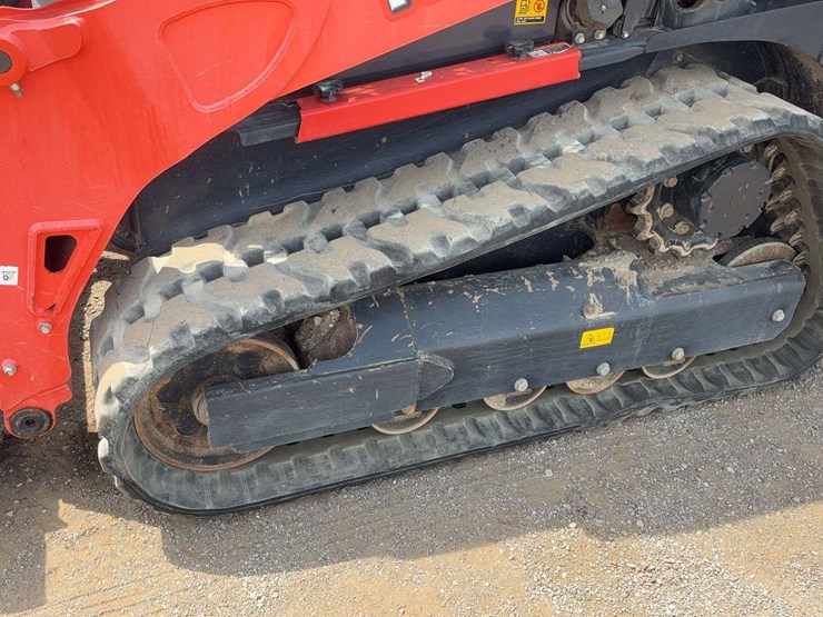 2019-kubota-svl65-2-image-5