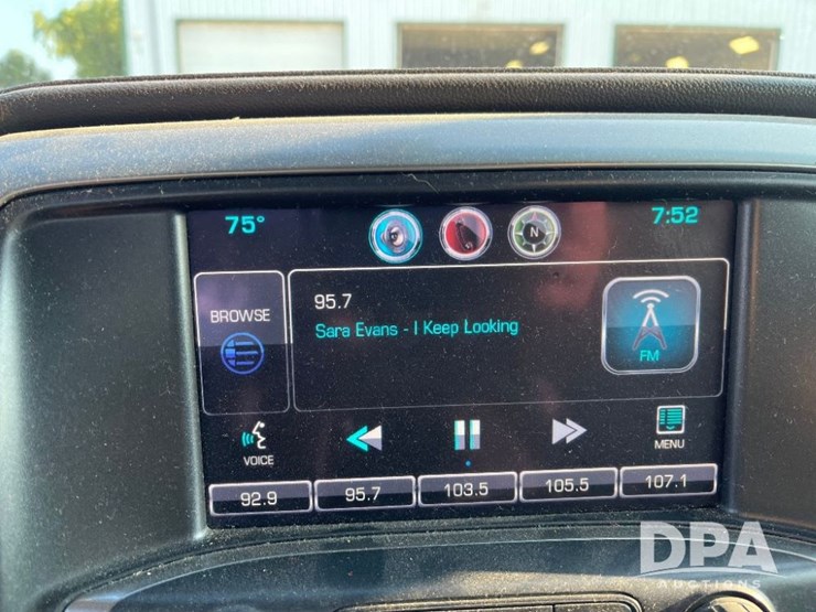 2014-chevrolet-1500-image-57