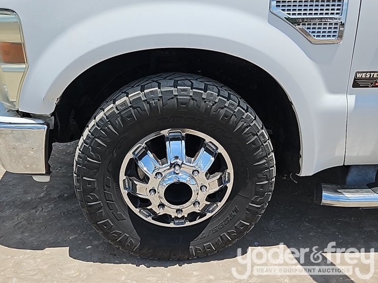 2008-ford-f350-image-13