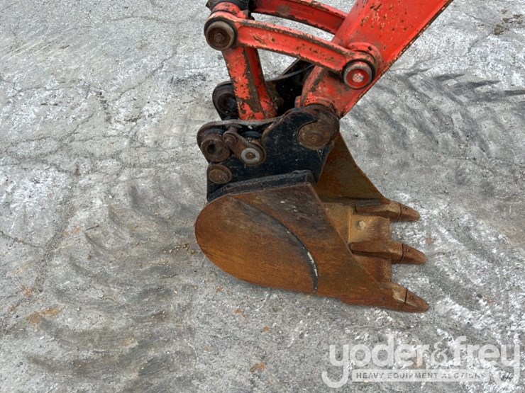 2019-kubota-kx040-4-image-11