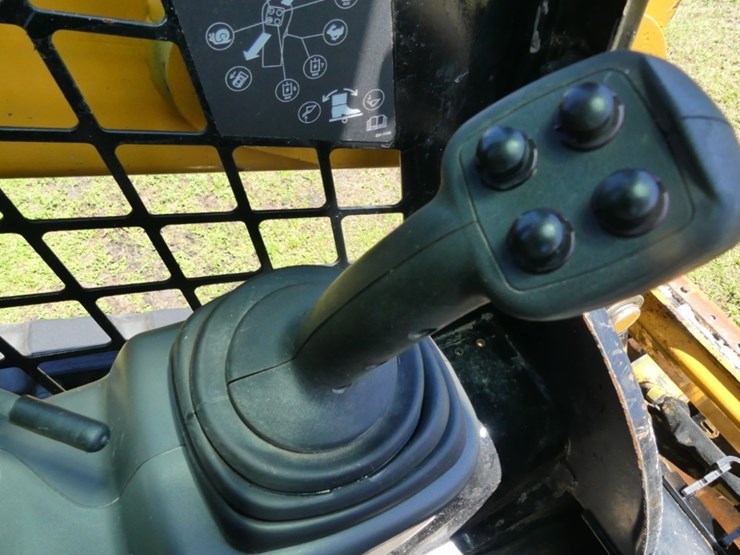 caterpillar-249d-image-15