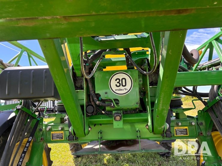 2020-john-deere-r4023-image-64