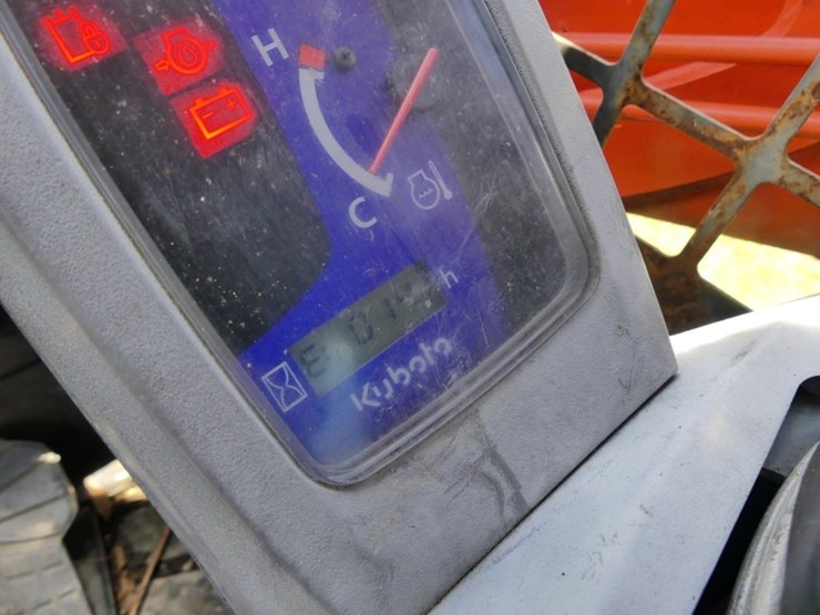2015-kubota-svl75-2-image-15