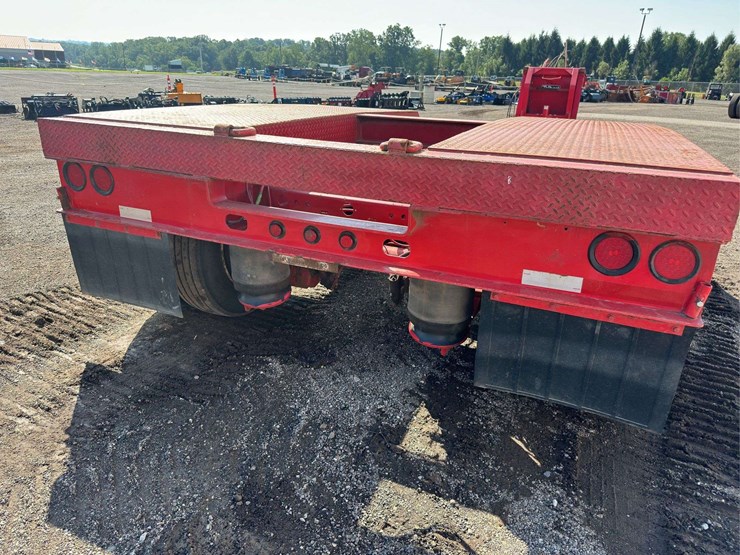 2000-talbert-35-ton-image-13