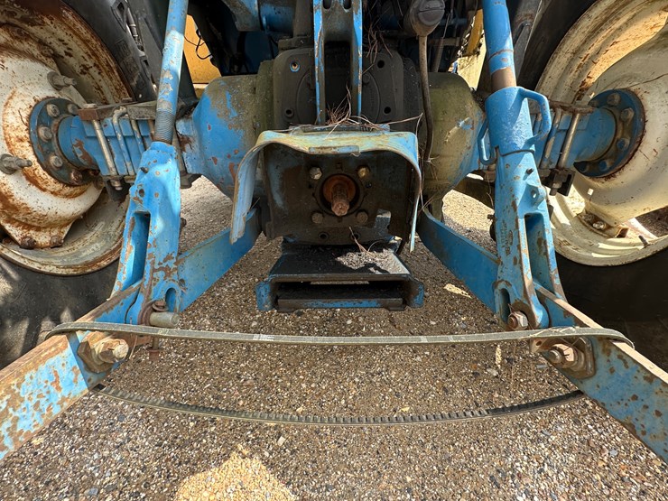 ford-6640-image-54