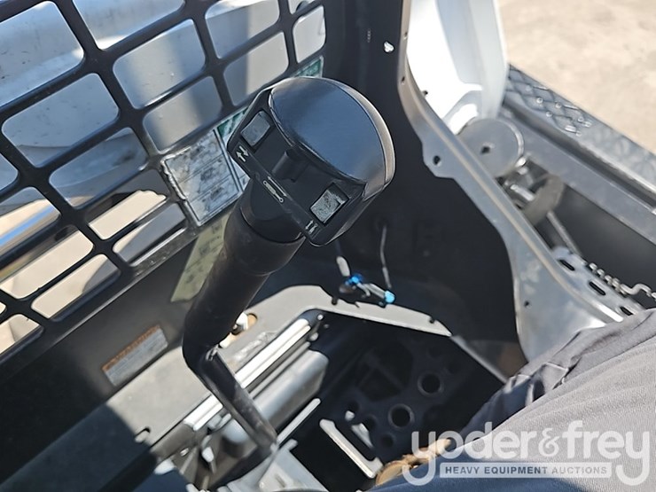 2015-bobcat-s510-image-20