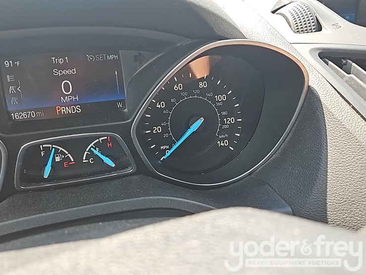 2018-ford-escape-image-35