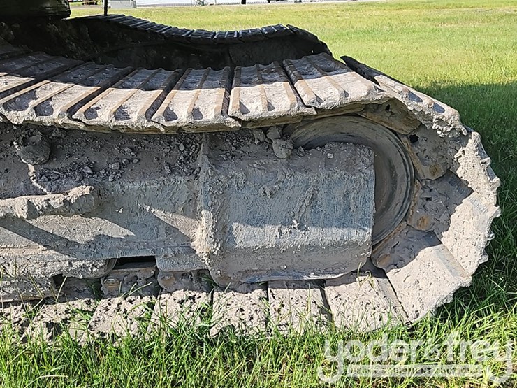 2015-caterpillar-329fl-image-24