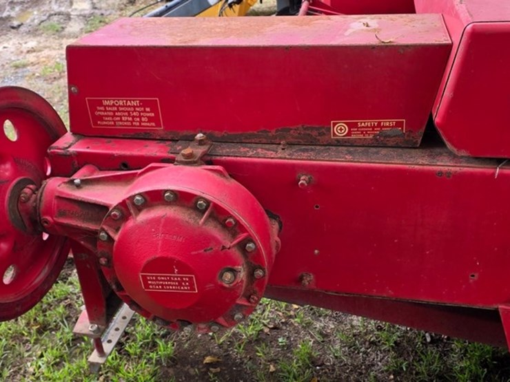 massey-ferguson-12-image-19