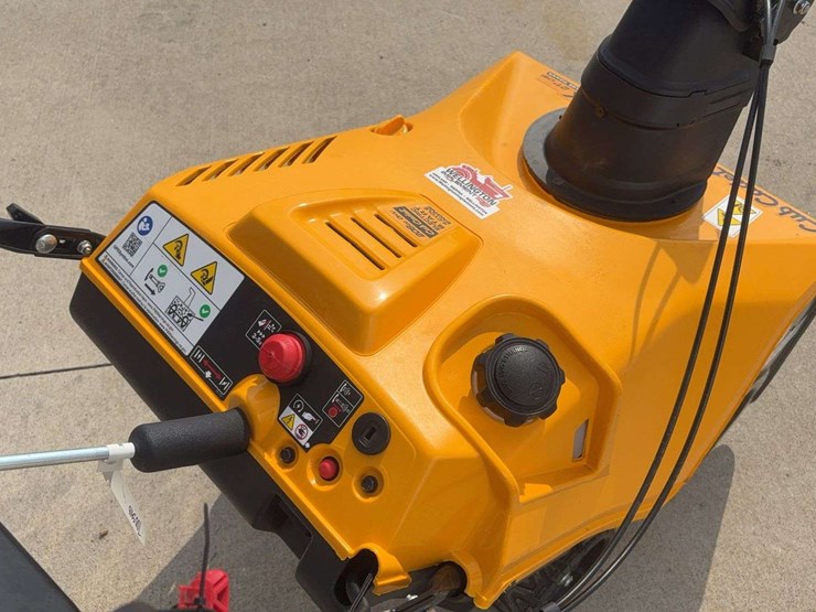 2022-cub-cadet-1x-21-lhp-snowblower-image-6