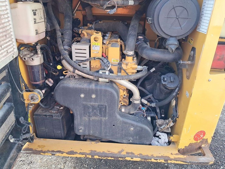 2017-caterpillar-279d-image-14