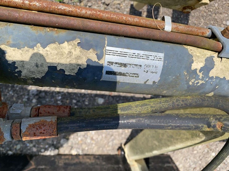 late-70's-allied-390-loader-attachment-image-6