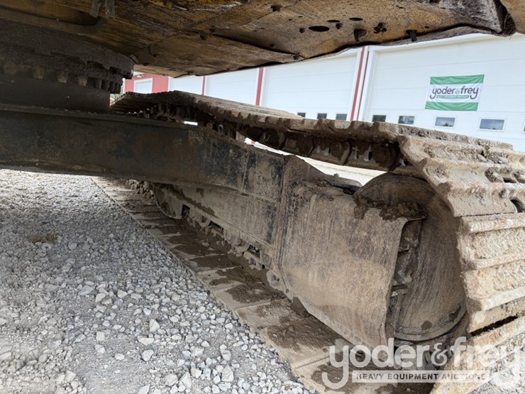 2004-caterpillar-318c-image-25