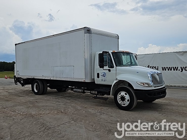 2015-international-durastar-4300-image-7