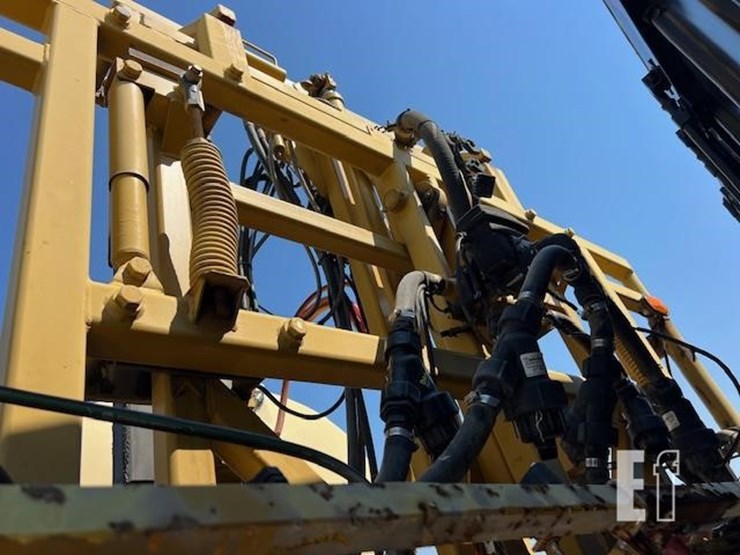 ag-chem-rogator-554-image-32