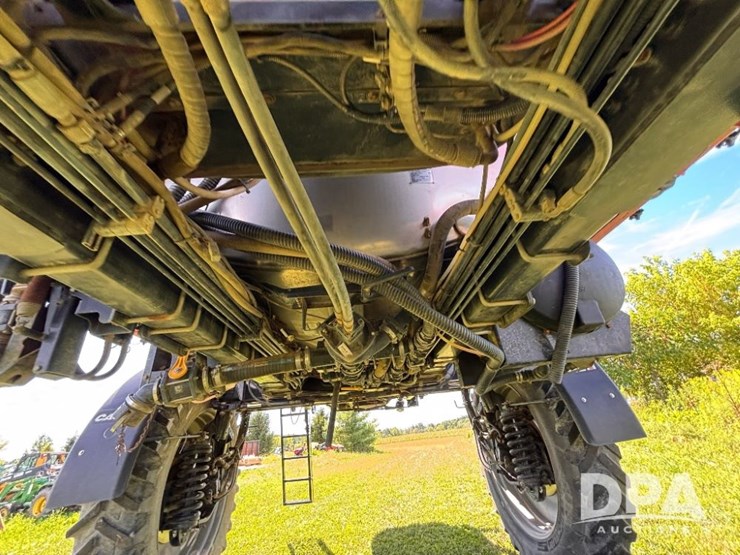 2019-case-ih-patriot-4440-image-55