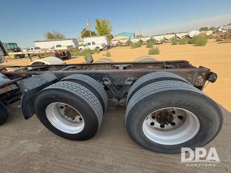 1998-kenworth-t800-image-8