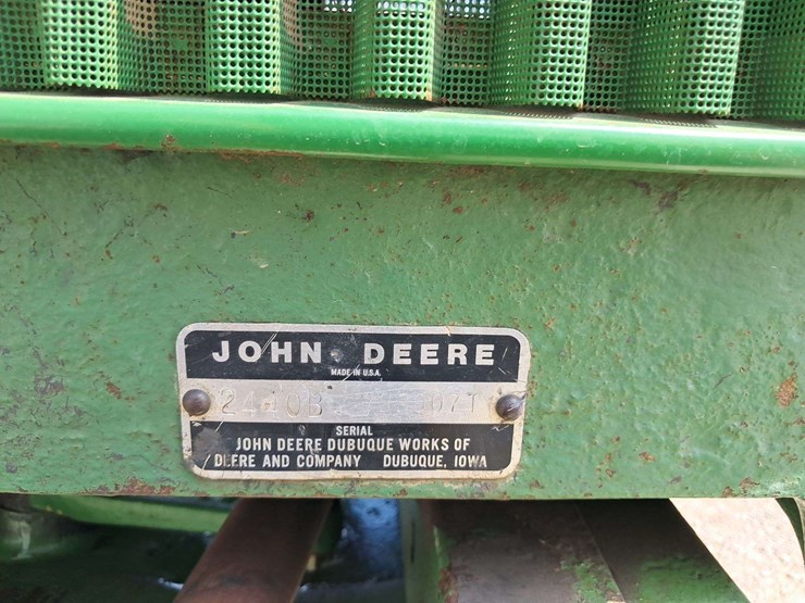 1979-john-deere-2440-image-14