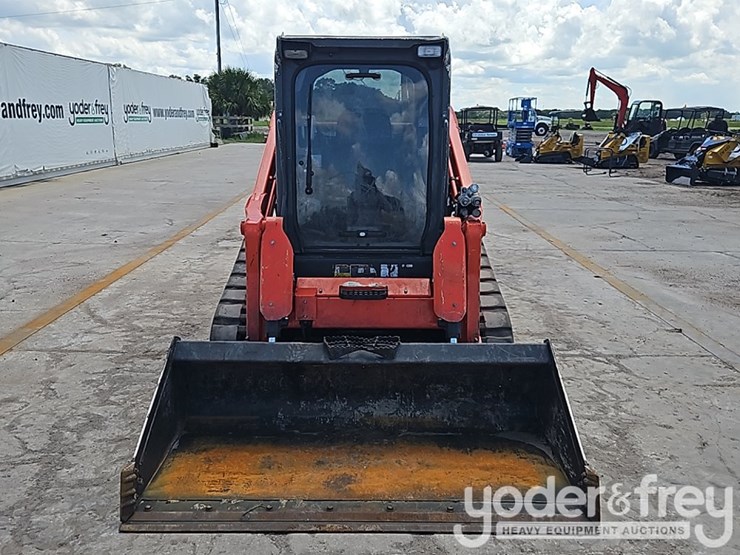 2023-kubota-svl75-2-image-14