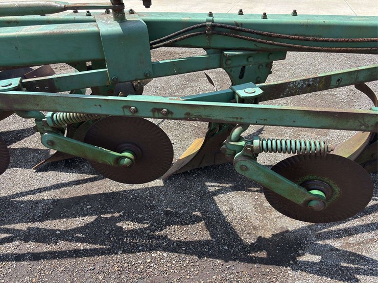 john-deere-1350-image-10