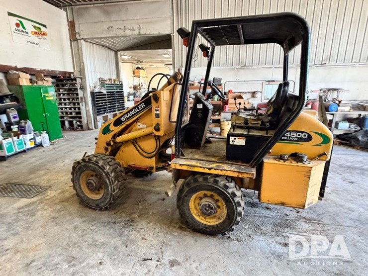 willmar-wrangler-4500-image-12