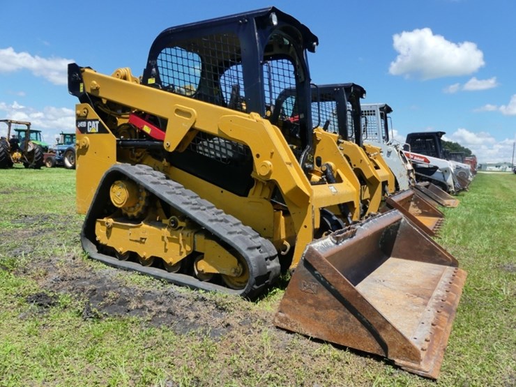 caterpillar-249d-image-1
