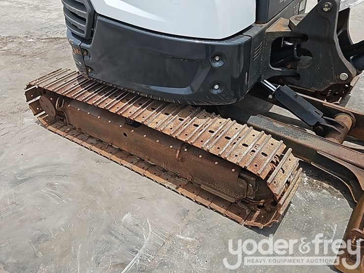 2019-bobcat-e35-image-13