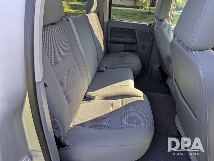 2009-dodge-ram-2500-image-39