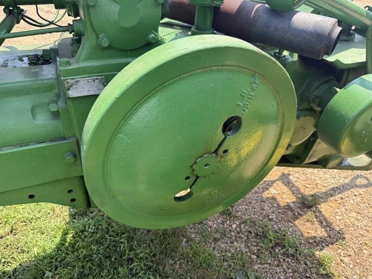 john-deere-a-image-12