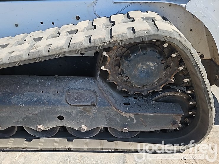 2018-bobcat-t590-image-18