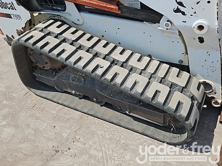 2016-bobcat-t650-image-11