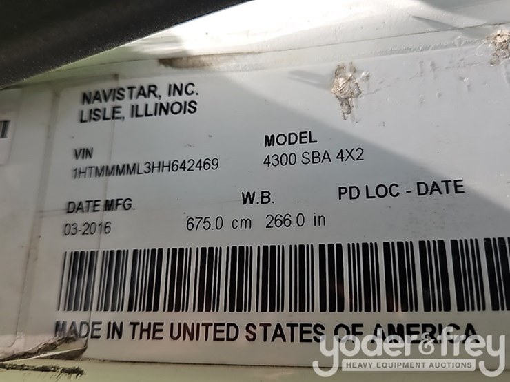 2017-international-durastar-4300-image-51